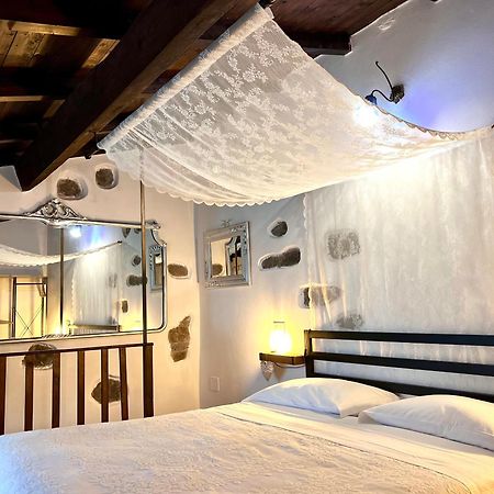 Stecado - Il Soppalco Apartment Dolceacqua Ngoại thất bức ảnh