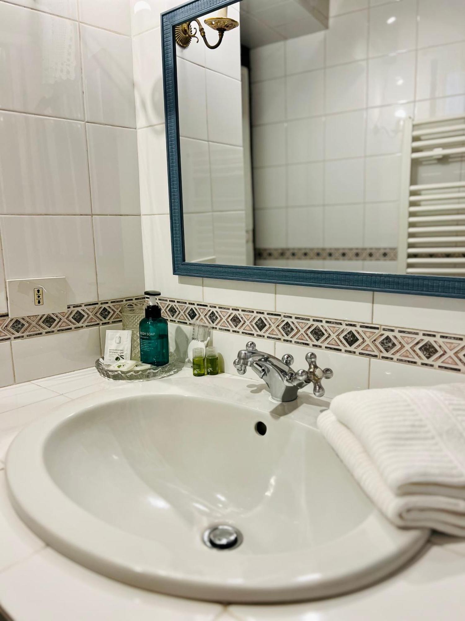 Stecado - Il Soppalco Apartment Dolceacqua Ngoại thất bức ảnh